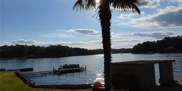 1025 SHIRLEY Circle