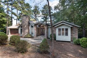4 Lighthouse Court