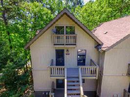 700-8 Captains Cove Court