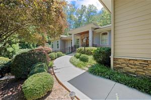 11 Marina Village Way