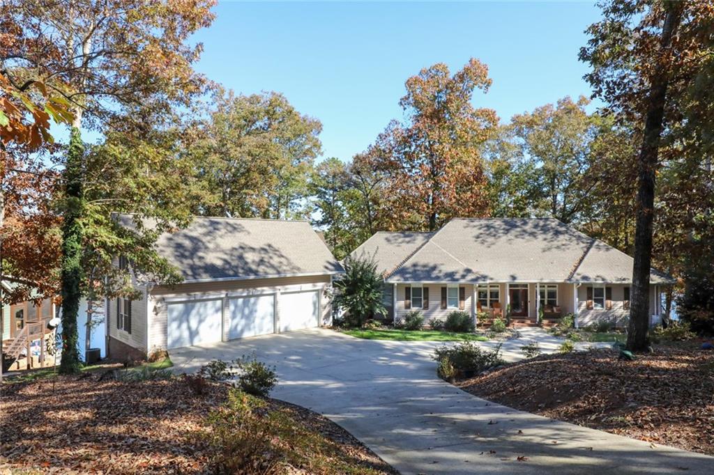 230 Parkview Drive, Fair Play, SC lhrmls01889797