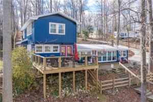 440 Mockingbird Lane