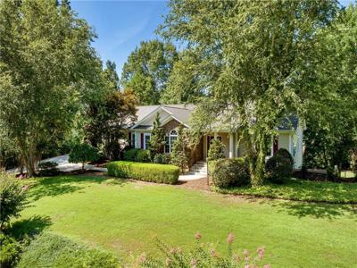 331 N Summit Drive