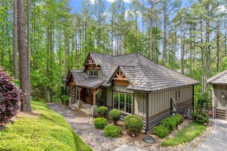 109 Laurel Pond Way