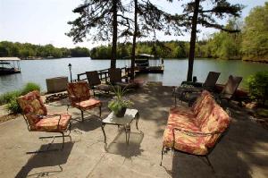 144 Kokomo Way