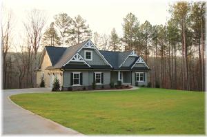 306 Longwood Dr