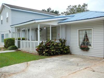 2213 Broadway Lake Road