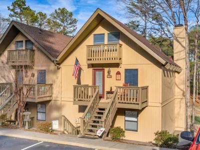 900 Captains Cove Court