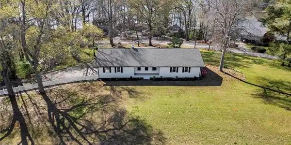 1410 Lakeside Drive