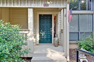 137 Harbor Lights Drive