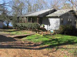 427 Hillcrest Cir