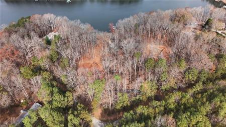 207 Loblolly Pine Drive