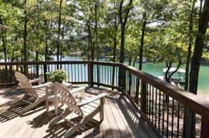 22 Marina Village Way