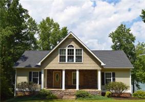 907 Point Place