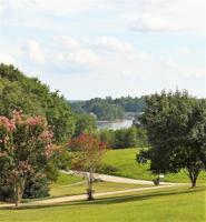 4 Lakeside Drive