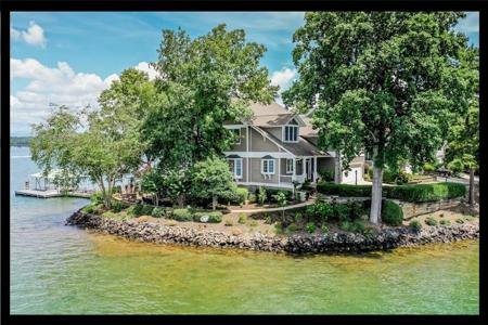 42 Cardinal Point