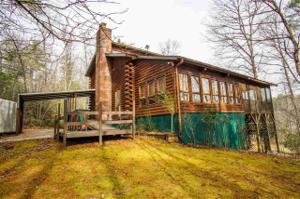 196 Jumping Branch Road