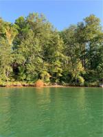 402 Peninsula Ridge