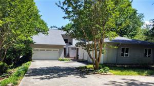 1602 Keowee Lakeshore Drive