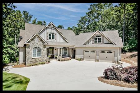 119 Rollingwood Drive