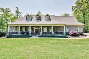 115 Westlake Drive