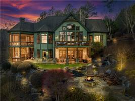 411 Evergreen Trail