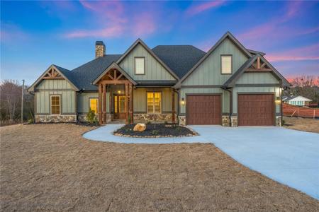 21 South Pointe Drive