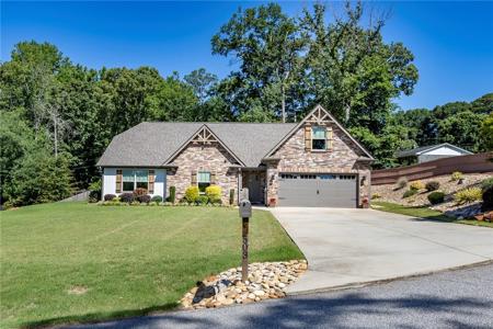 503 Little John Trail