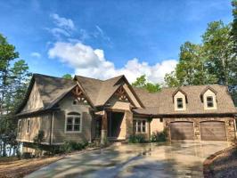 2206 Retreat Pointe Road