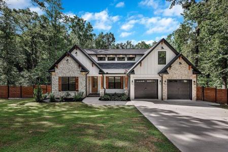 1422 Hunters Trail Hunters Trail