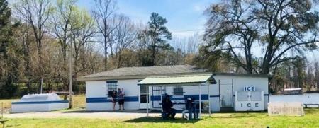 1147 Jets Landing Road