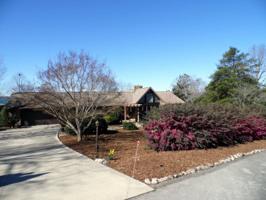930 Lakecrest Drive