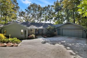 11 Lookout Lane