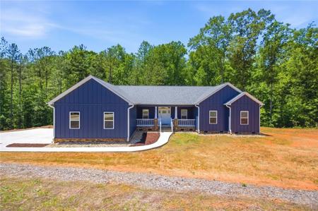 912 Watercrest Road