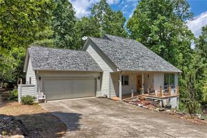 35 Lighthouse Way Drive