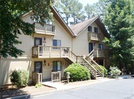 800-3 Captains Cove Court