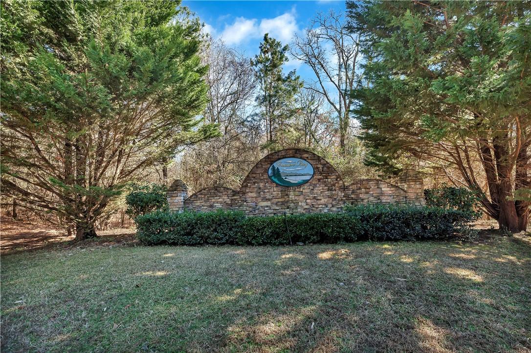 Image 1: The welcoming stone entrance offers a picturesque