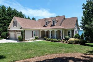 735 Navigators Point