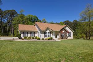 3 Westwind Court