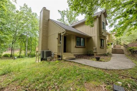 212 Harbor Cove Drive