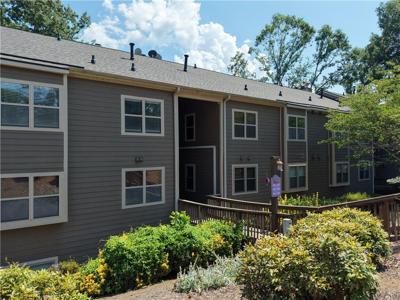 104 Captains Way