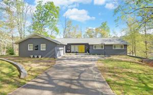 612 Winding Way