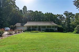 304 Ridgeside Court