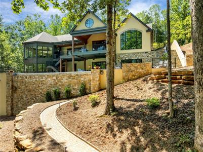 108 Ivey Hollow Court