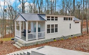 135 Walter Way
