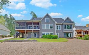 79 Aleja Point Point