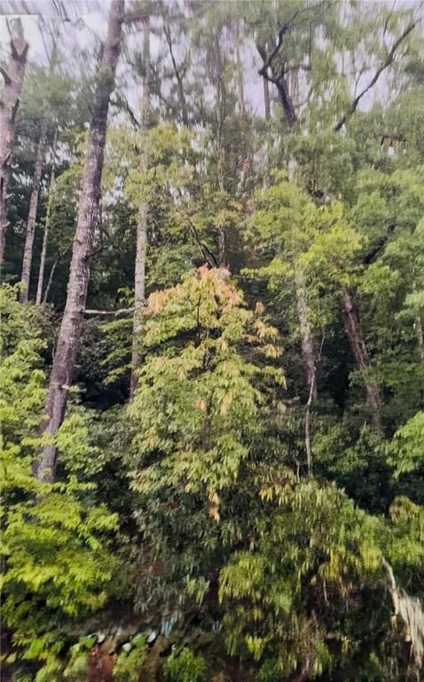 Image 4: Lakeside view of property