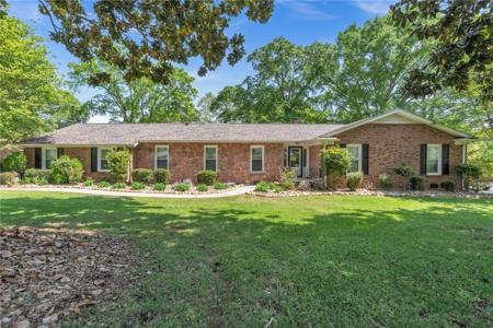 400 Arcadia Drive