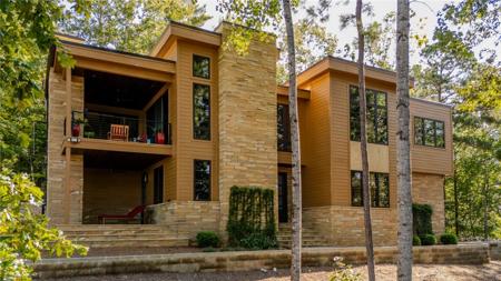 414 Sue Craig Road