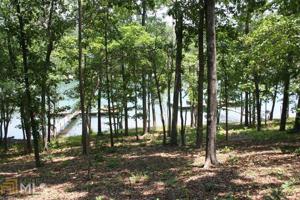 13 Wyndward Pointe Drive